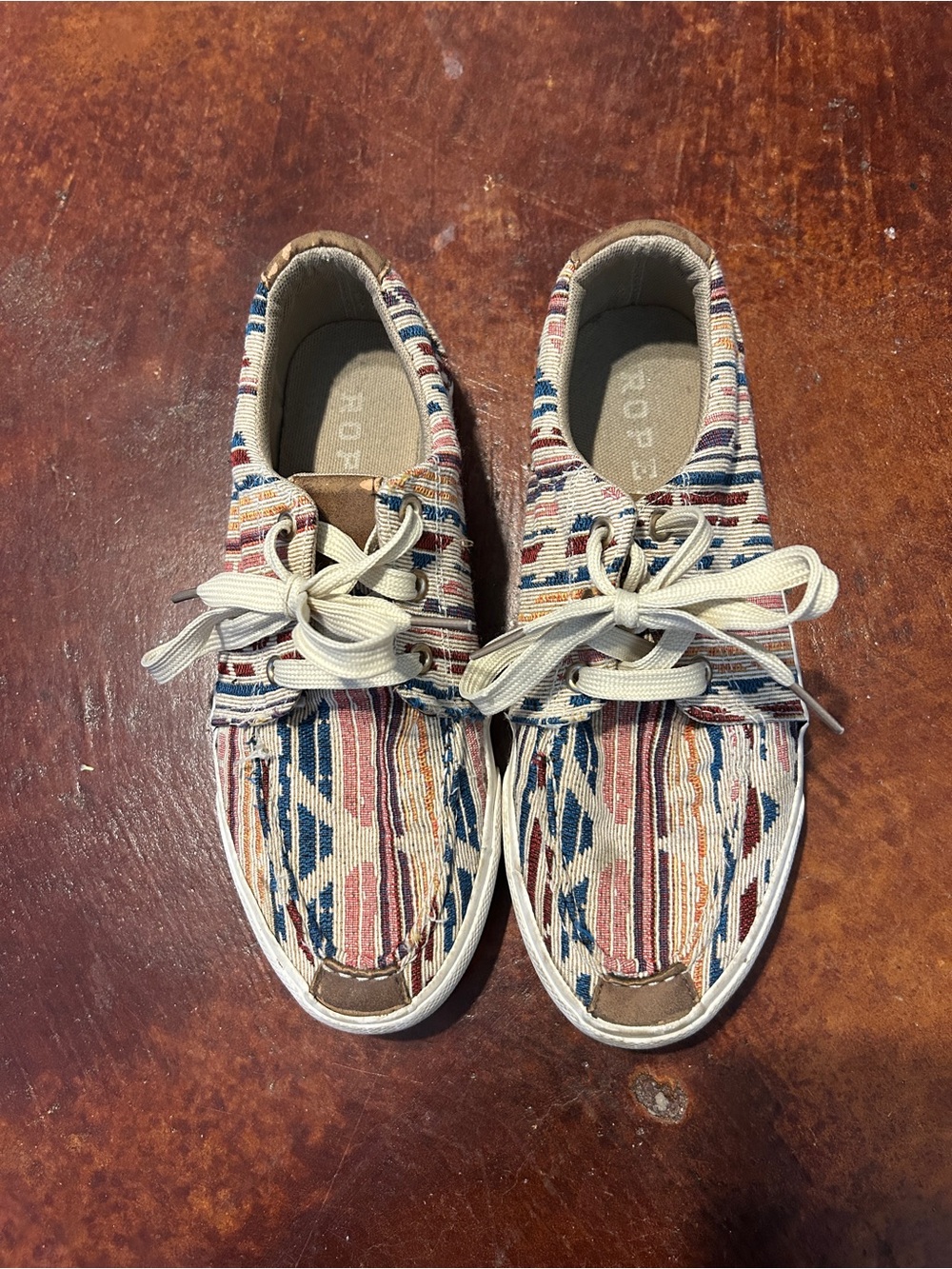 Women’s roper shoes